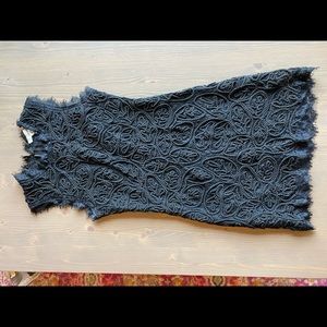 Sans Souci. Black lace textured dress. Size Large.